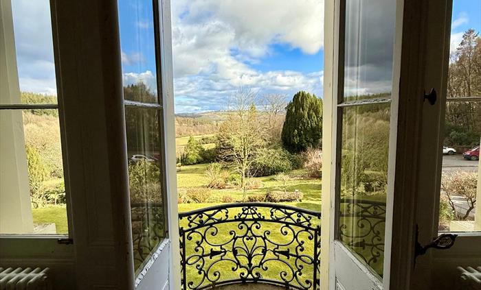 Room 12 - Talbot- Bury